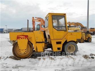 Bomag BW-161AC Porinių būgnų volai