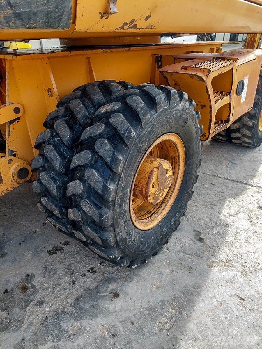 CASE WX150 Ratiniai ekskavatoriai