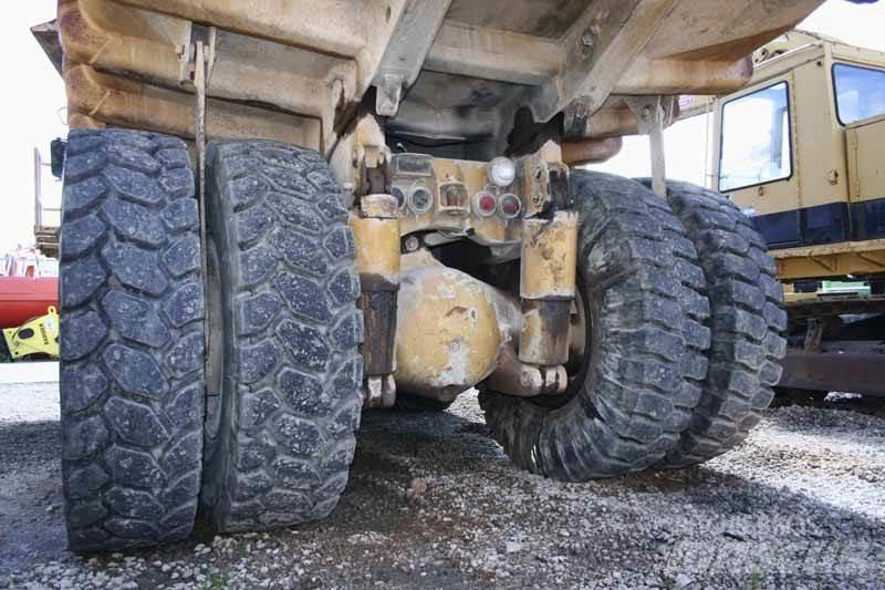 CAT 769C Statybiniai savivarčiai sunkvežimiai