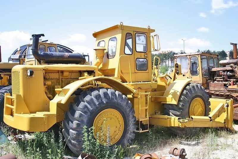 CAT 824B Ratiniai buldozeriai