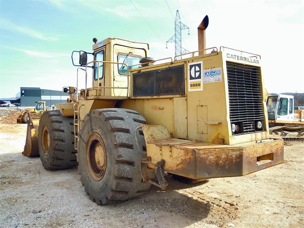 CAT 988B Naudoti ratiniai krautuvai
