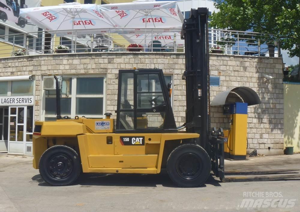 CAT DP150 Dyzeliniai krautuvai