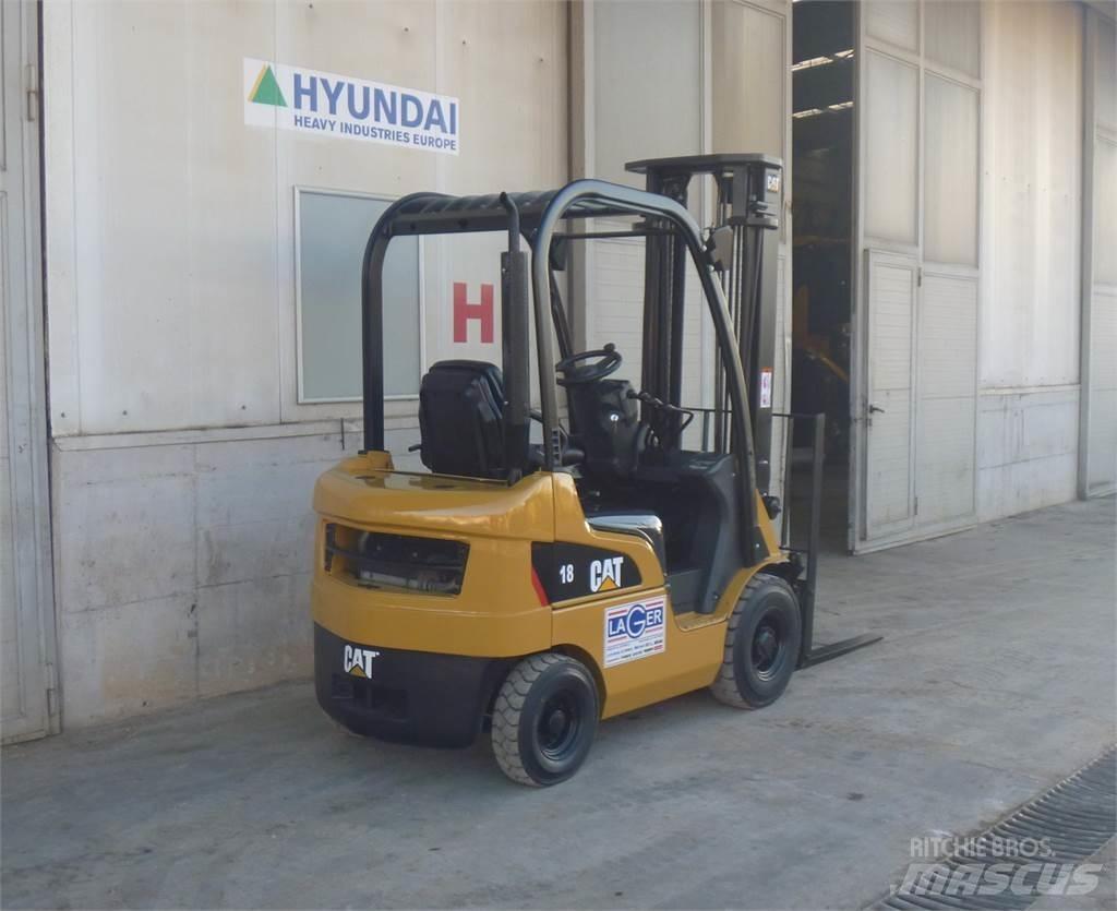 CAT DP18N Dyzeliniai krautuvai