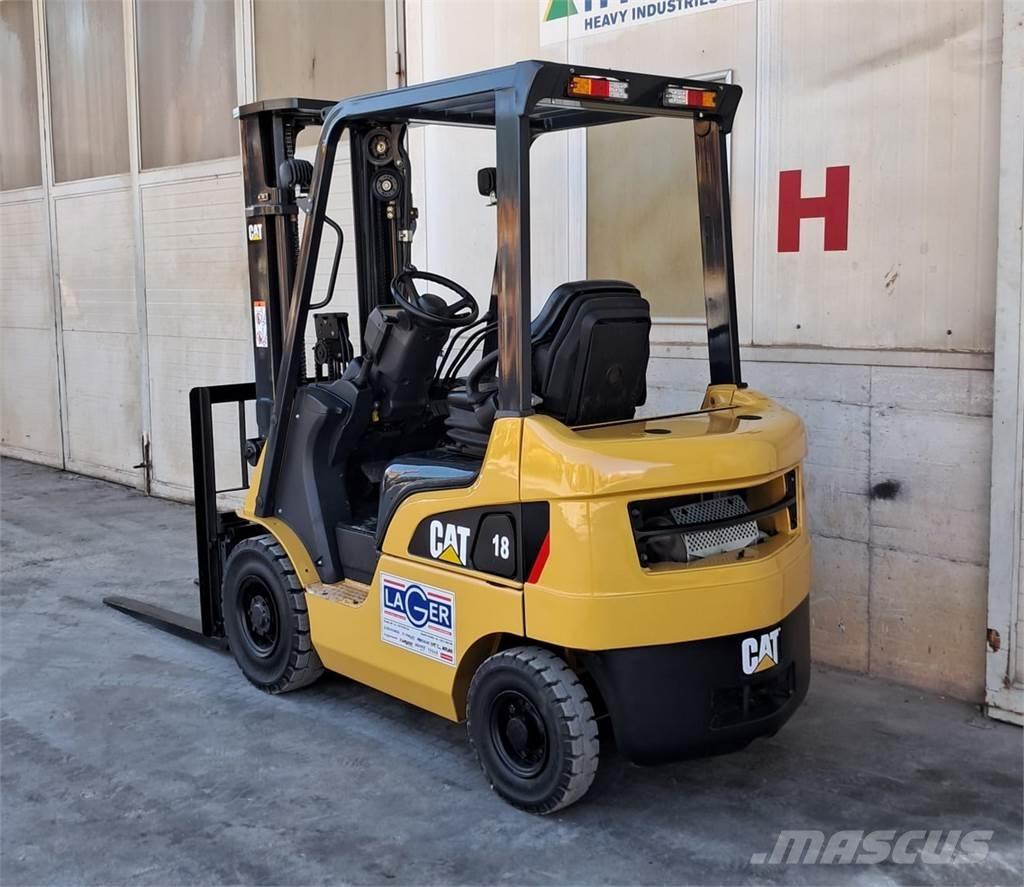 CAT DP18NT Dyzeliniai krautuvai