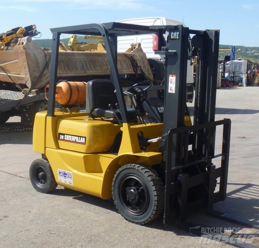 CAT GP20 LPG (dujiniai) krautuvai