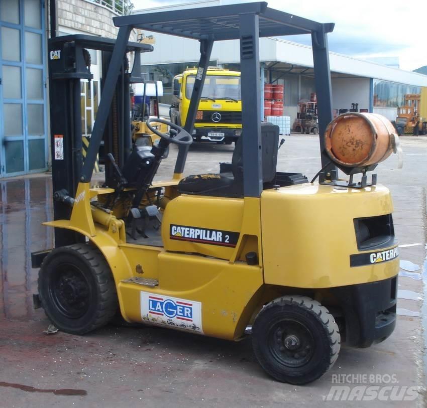 CAT GP20 LPG (dujiniai) krautuvai