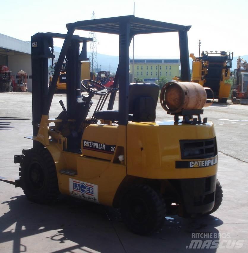 CAT GP20 LPG (dujiniai) krautuvai