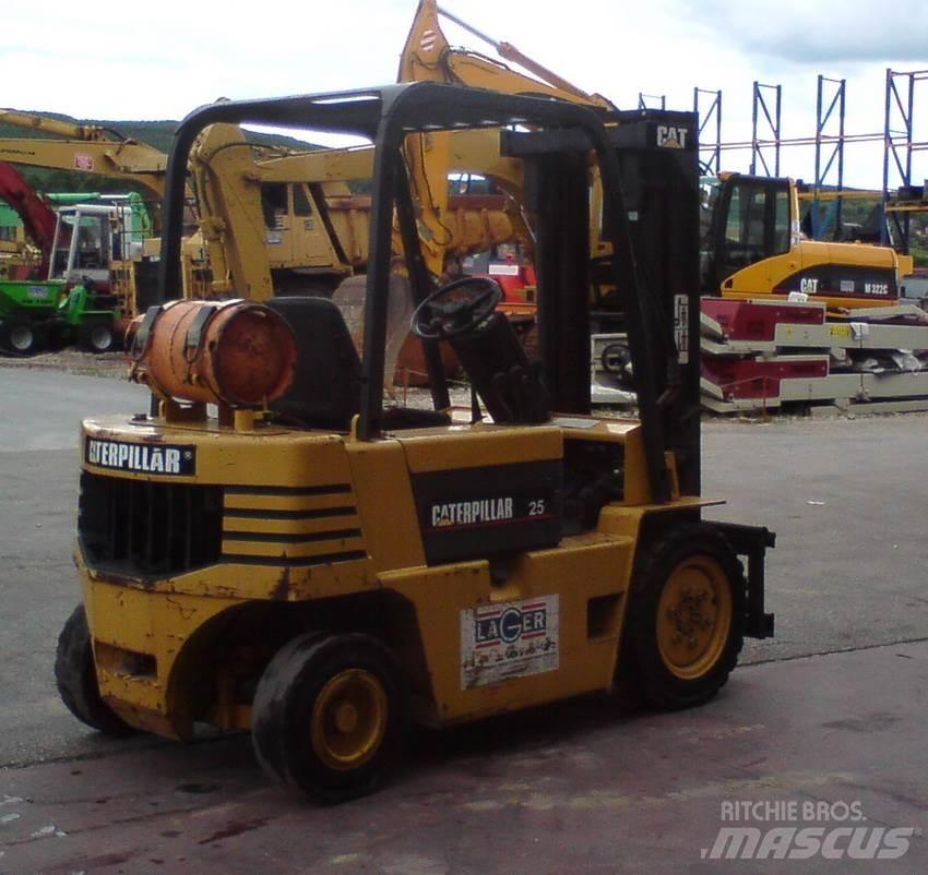 CAT GP25-2 LPG (dujiniai) krautuvai