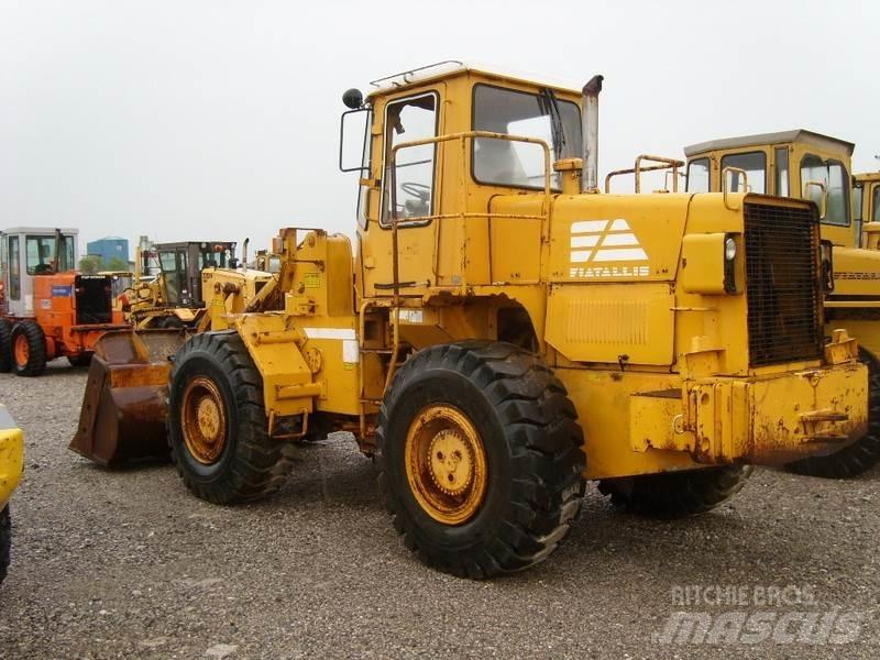 Fiat-Allis 580 FR 15 Naudoti ratiniai krautuvai