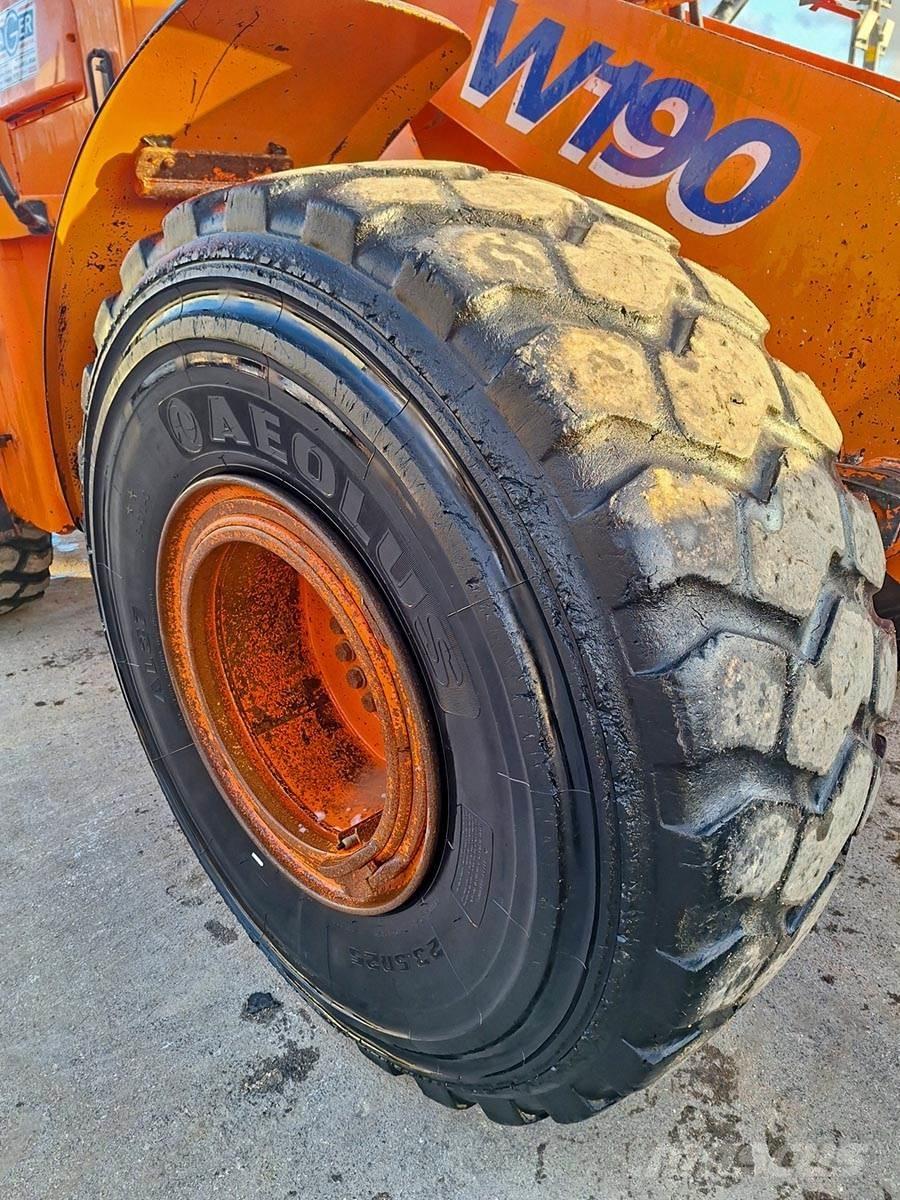 Fiat-Kobelco W190 Naudoti ratiniai krautuvai