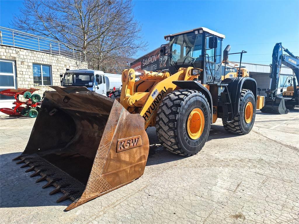 Hyundai HL770-9A Naudoti ratiniai krautuvai