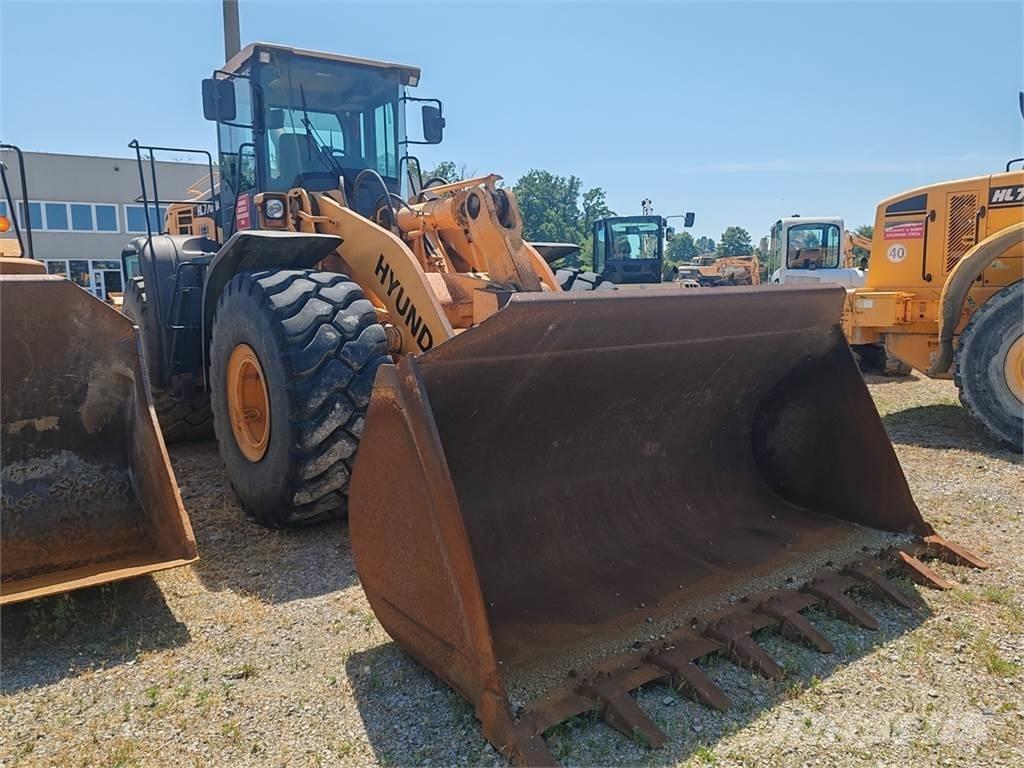 Hyundai HL770-9A Naudoti ratiniai krautuvai
