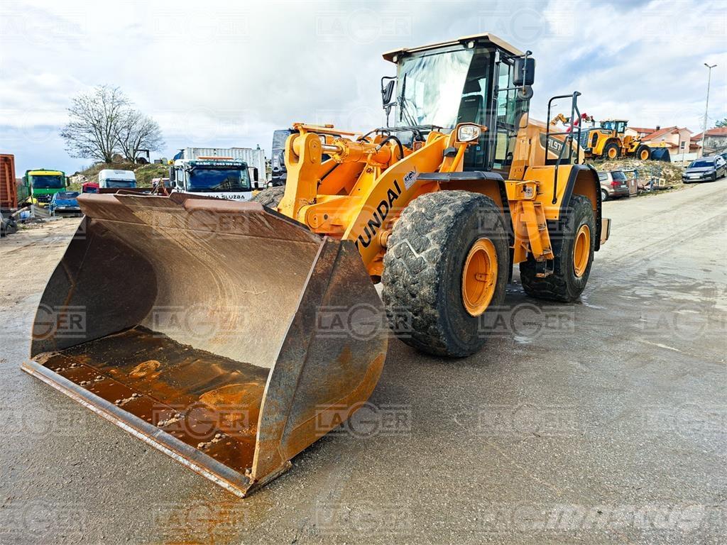Hyundai HL970 Naudoti ratiniai krautuvai