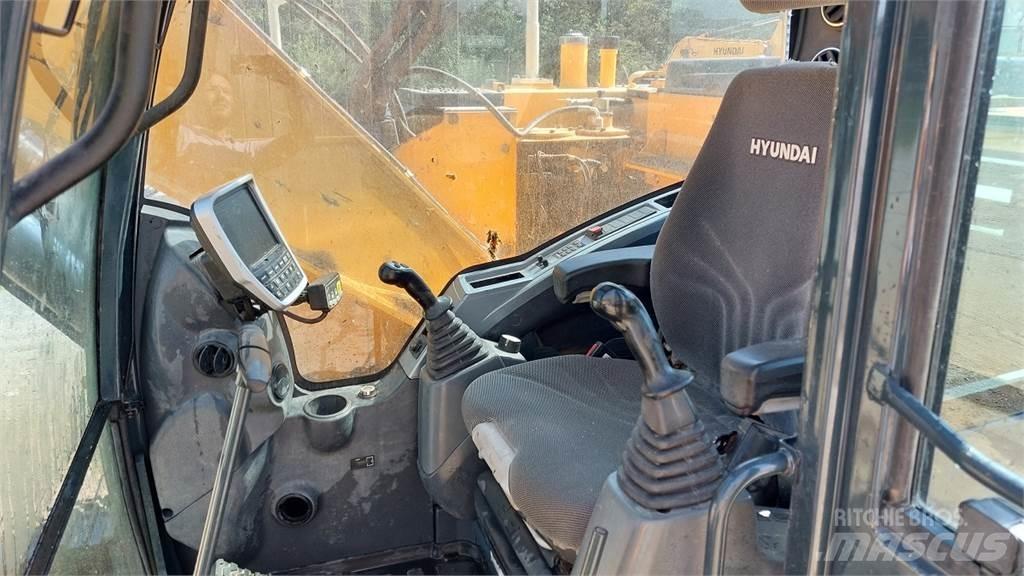 Hyundai HX145 LCR Vikšriniai ekskavatoriai