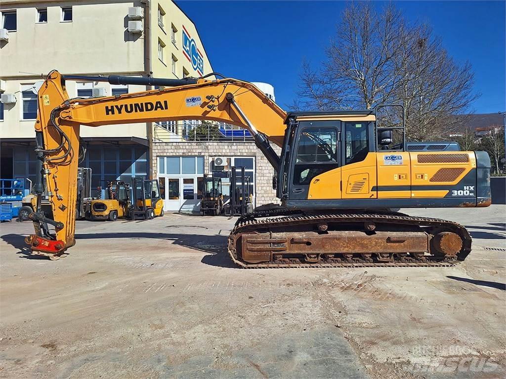 Hyundai HX300NL Vikšriniai ekskavatoriai