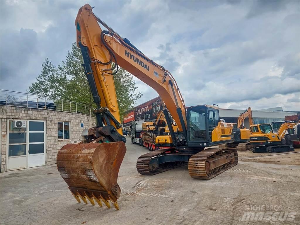 Hyundai HX330L Vikšriniai ekskavatoriai