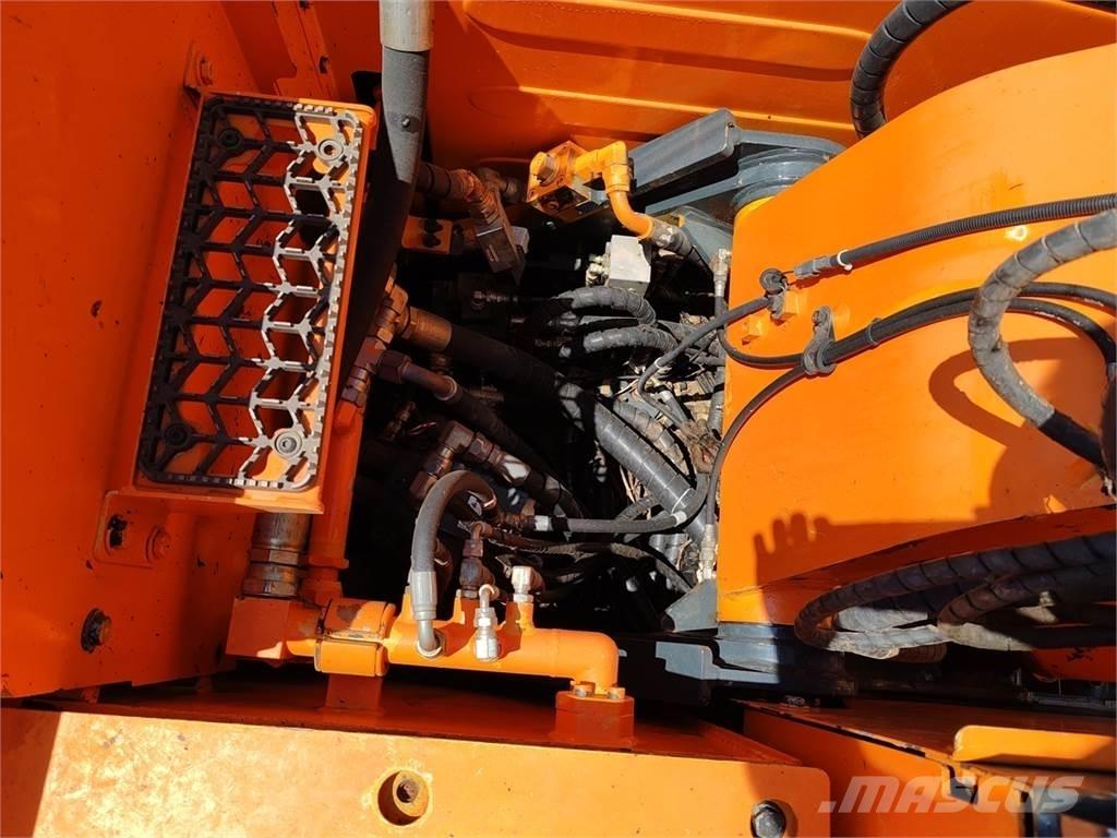 Hyundai R145LCR-9A Vikšriniai ekskavatoriai