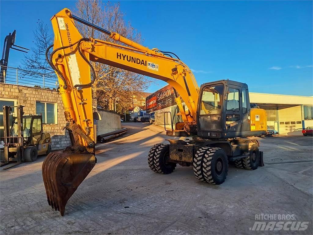 Hyundai R170W-7A Ratiniai ekskavatoriai