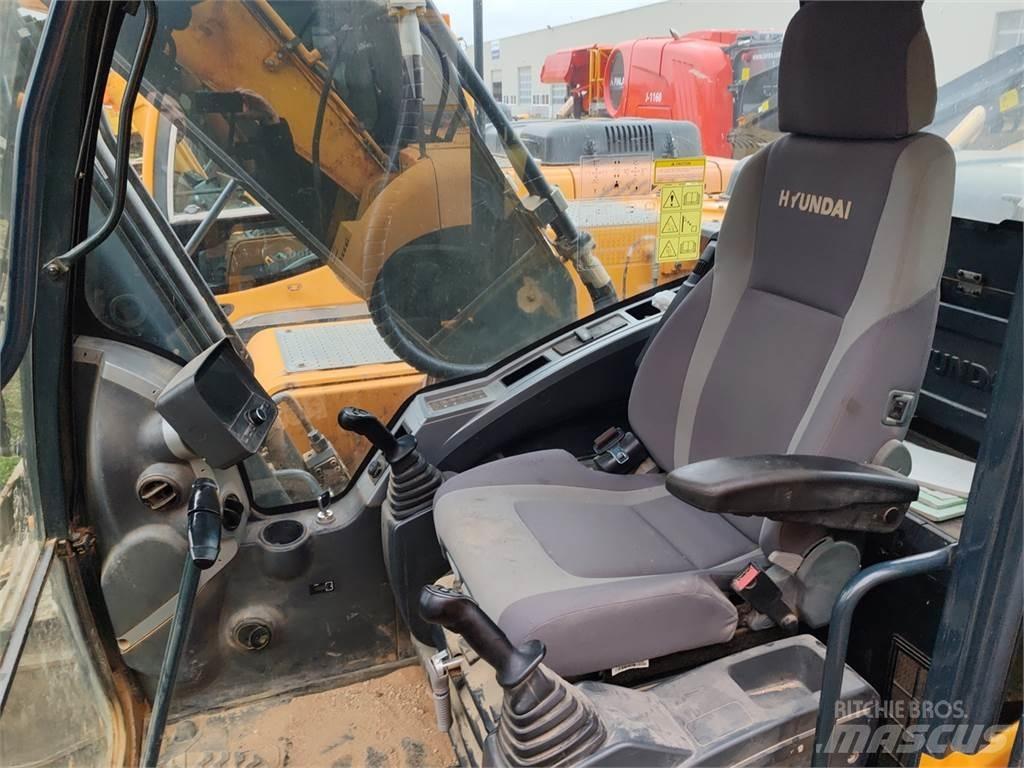 Hyundai R220LC-9S Vikšriniai ekskavatoriai