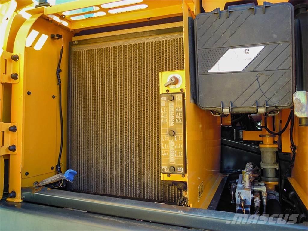 Hyundai R380LC-9A Vikšriniai ekskavatoriai