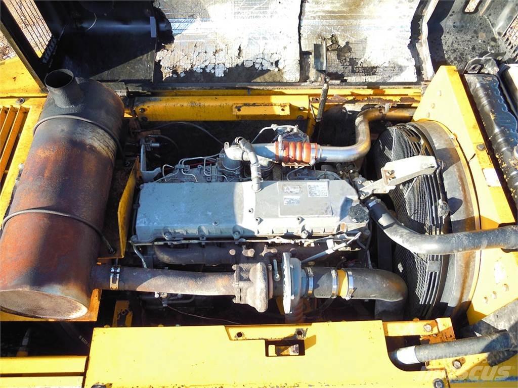 JCB JS330 Vikšriniai ekskavatoriai