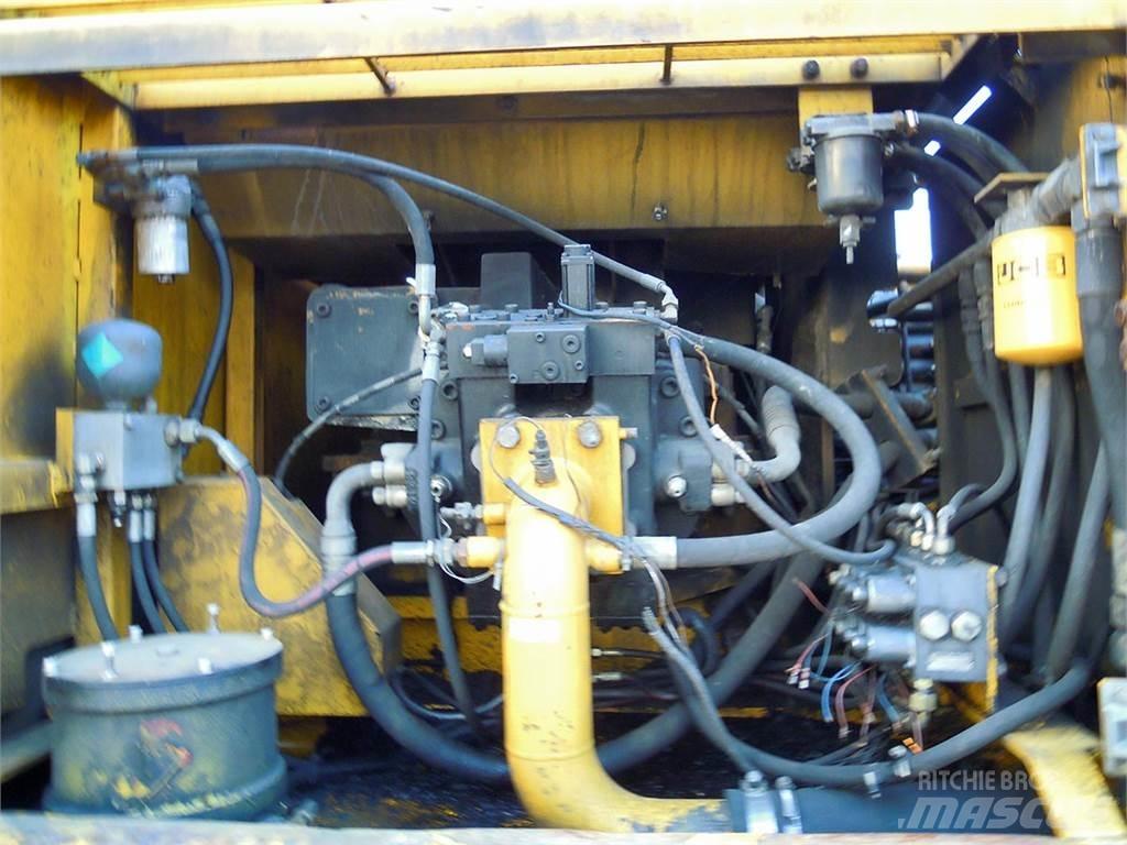 JCB JS330 Kiti naudoti statybos komponentai