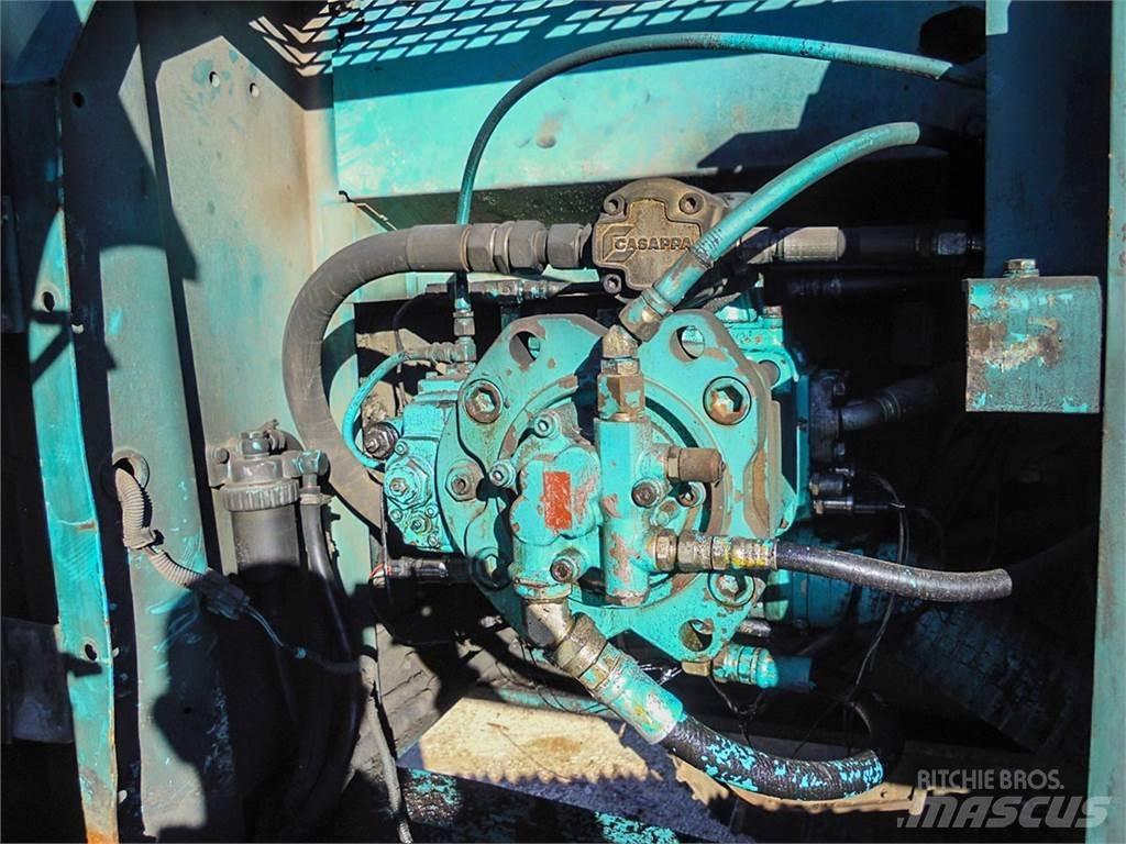 Kobelco SK250NLC-6 Vikšriniai ekskavatoriai