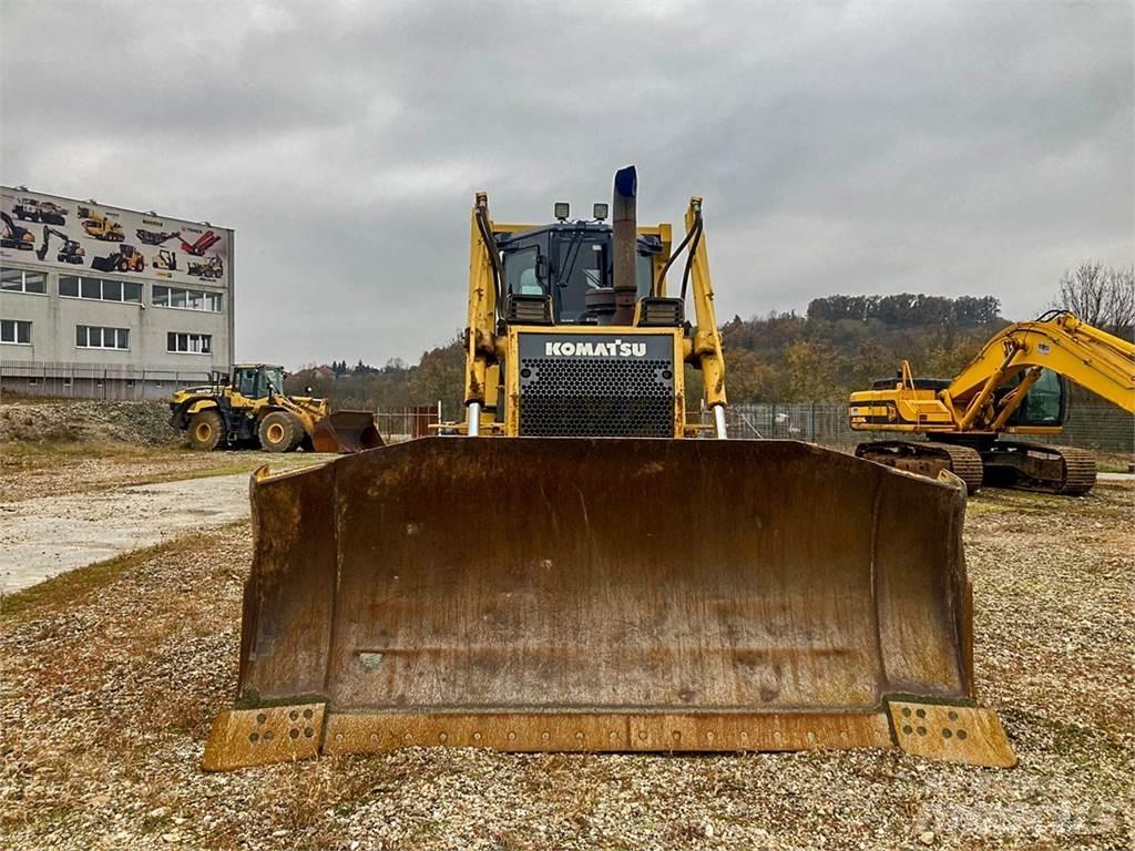 Komatsu D65EX Vikšriniai buldozeriai