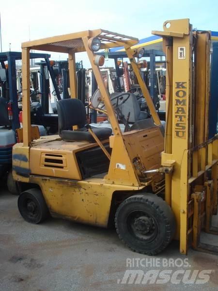 Komatsu FG15-12 Šakiniai krautuvai - Kita