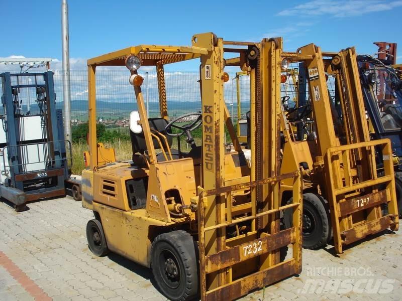 Komatsu FG15-12 Šakiniai krautuvai - Kita