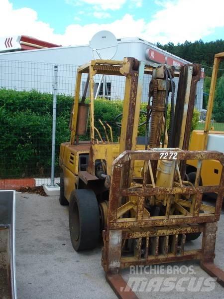 Komatsu FG25-7 Šakiniai krautuvai - Kita