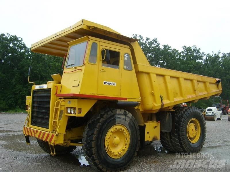 Komatsu HD325-5 Statybiniai savivarčiai sunkvežimiai