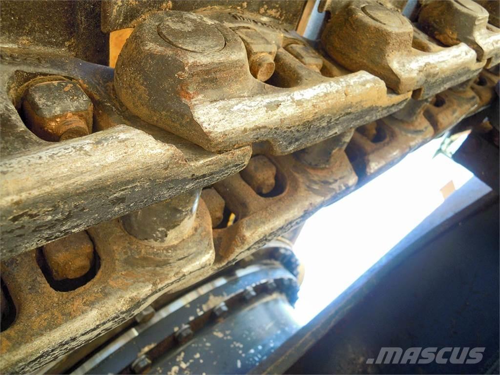 Komatsu PC210LC-6K Vikšriniai ekskavatoriai