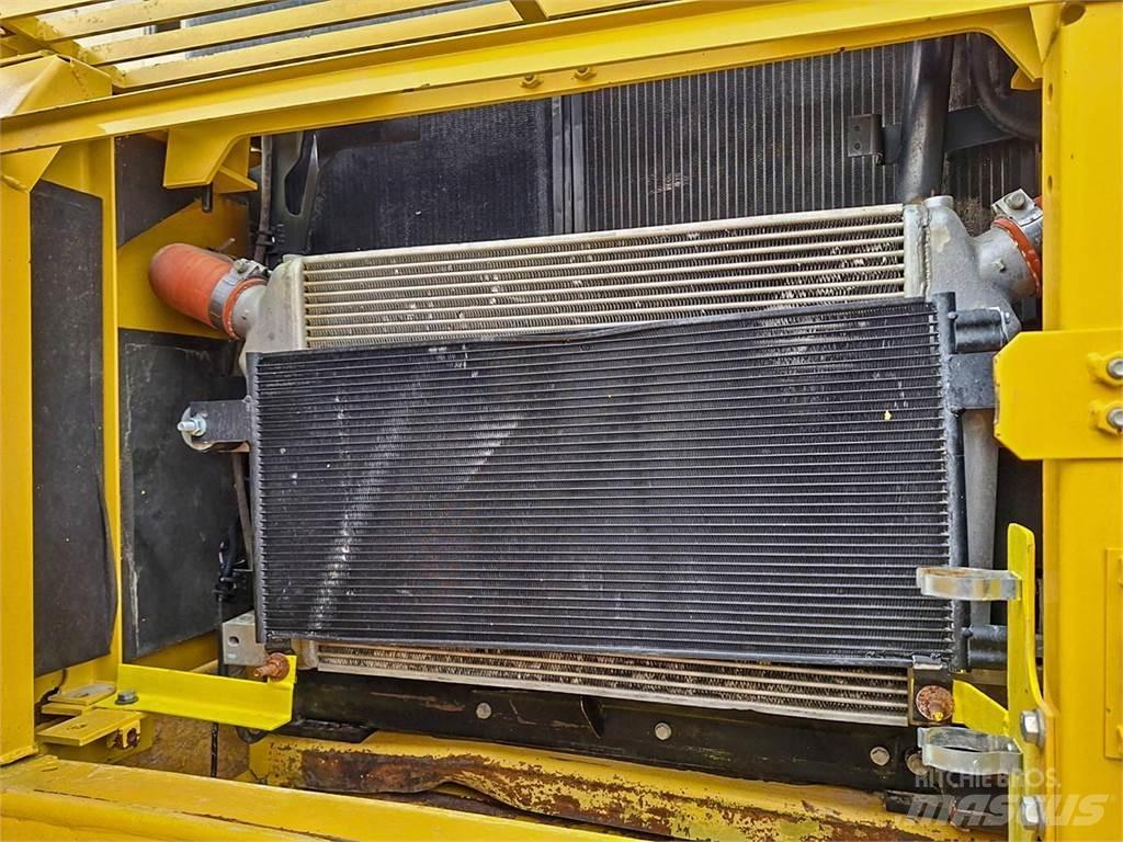 Komatsu PC350LC-8 Vikšriniai ekskavatoriai