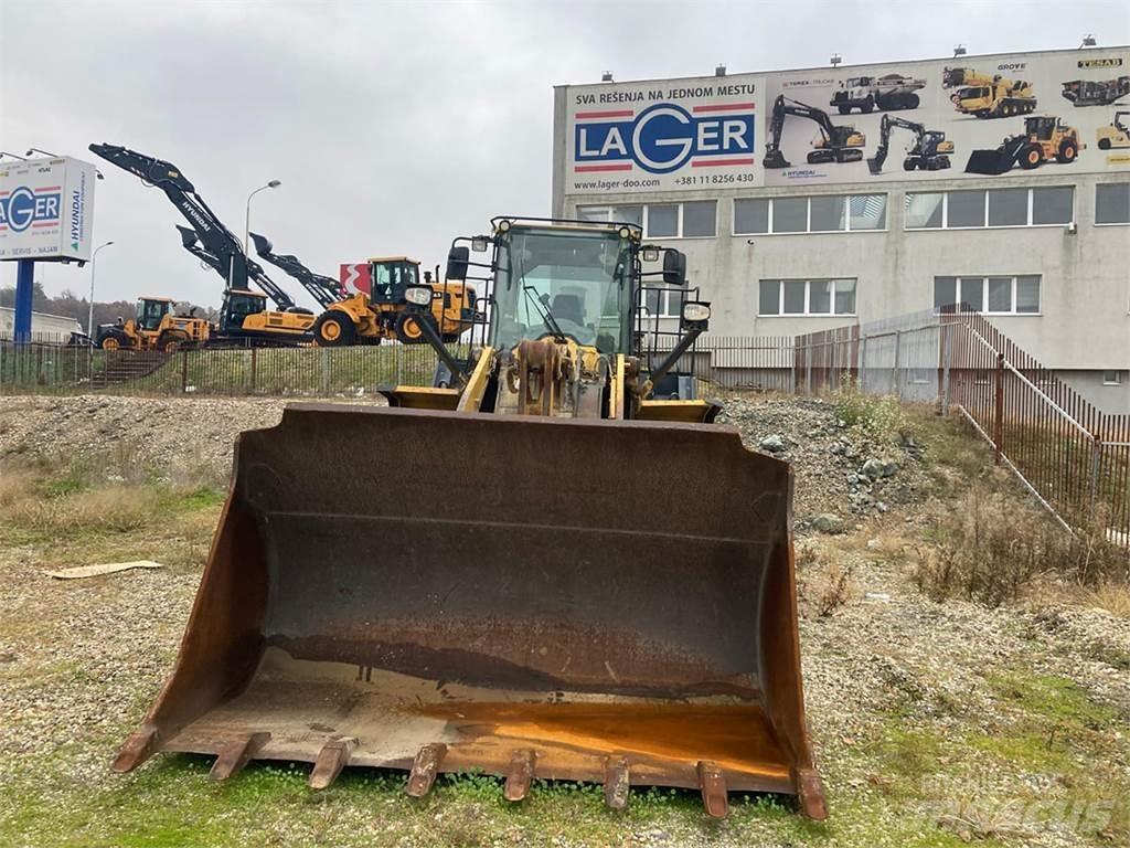 Komatsu WA 470-7 Naudoti ratiniai krautuvai