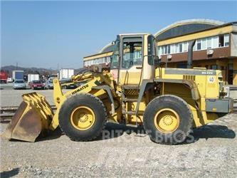 Komatsu WA320-3H Naudoti ratiniai krautuvai