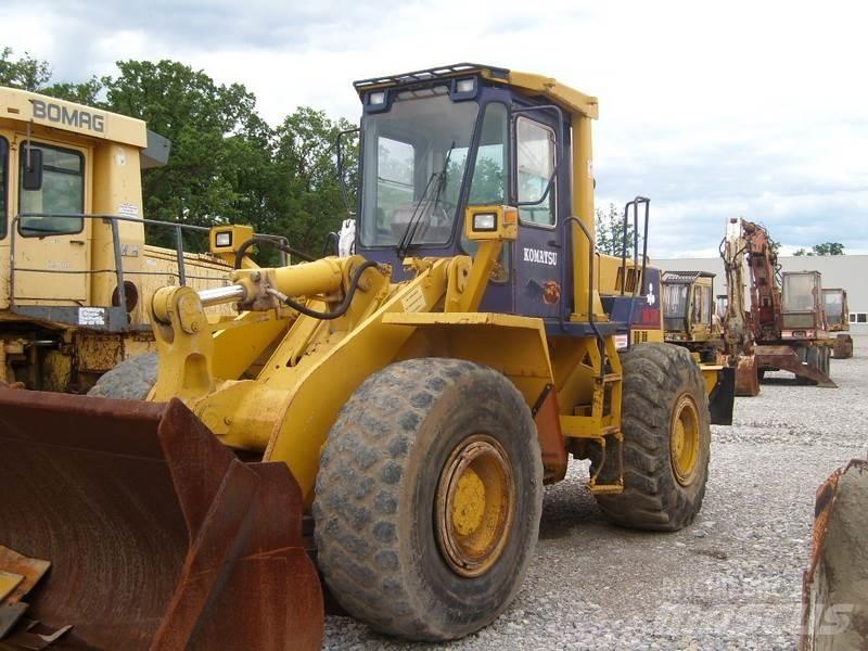Komatsu WA350 Naudoti ratiniai krautuvai