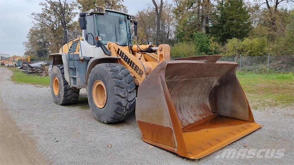 Liebherr L576 Naudoti ratiniai krautuvai
