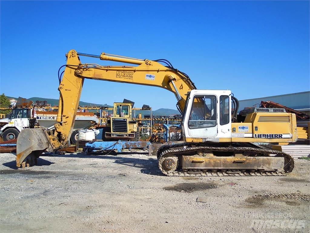Liebherr R932HDSL Vikšriniai ekskavatoriai