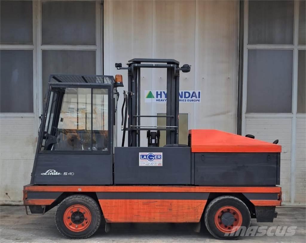 Linde S 40 Krautuvai su pakrovimu iš šonų