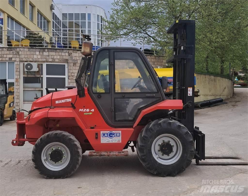 Manitou M26 - 4 Dyzeliniai krautuvai