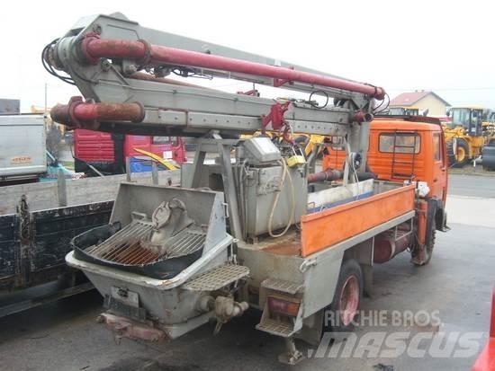 Mercedes-Benz 1113 Betono siurbliai