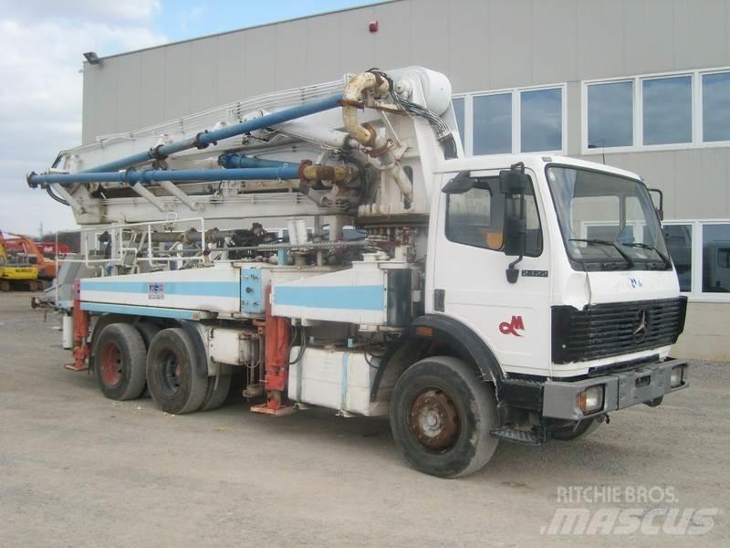 Mercedes-Benz 2422 Betono siurbliai