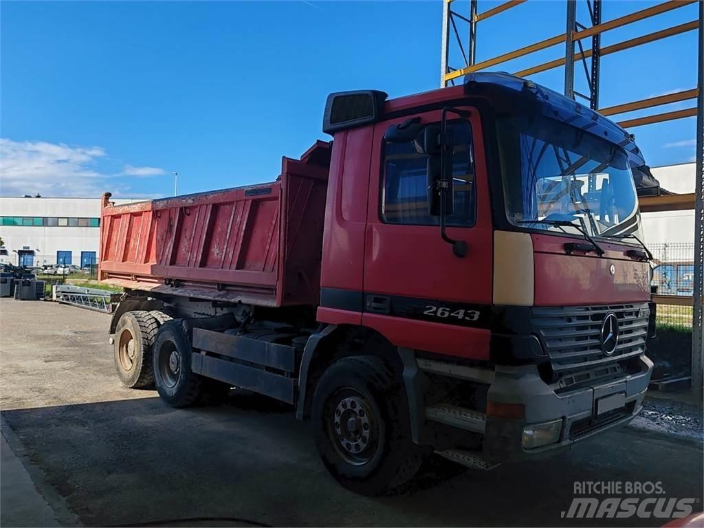 Mercedes-Benz Actros 2643 Savivarčių priekabų vilkikai