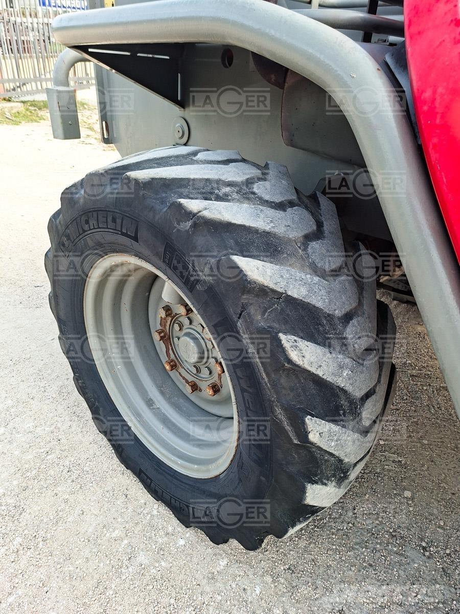 Merlo P40.17 LOX Teleskopiniai krautuvai