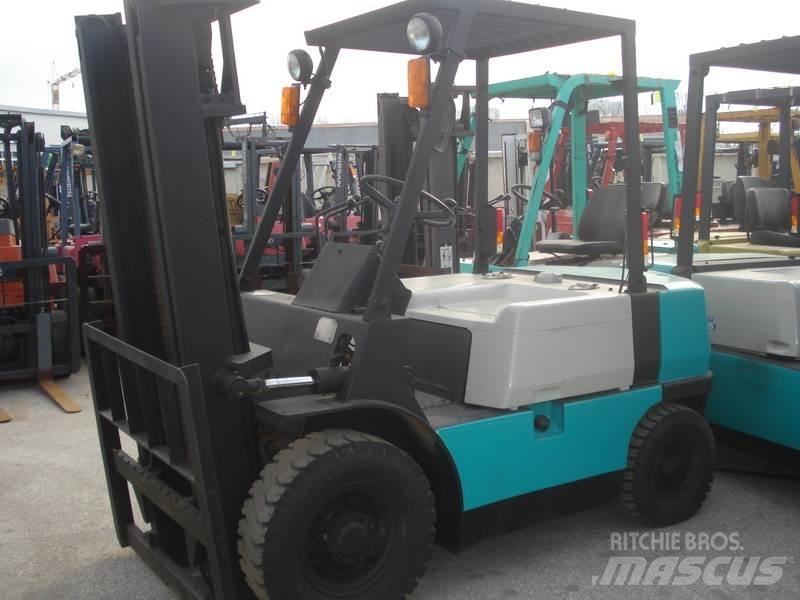 Mitsubishi FG25F17B Šakiniai krautuvai - Kita