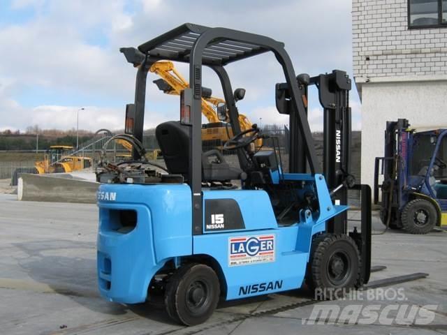 Nissan PJ01A15 LPG (dujiniai) krautuvai