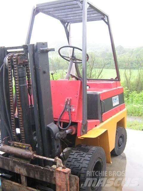 Steinbock 25T Dyzeliniai krautuvai