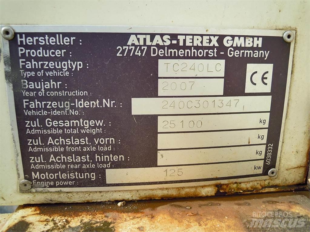 Terex TC240LC Vikšriniai ekskavatoriai