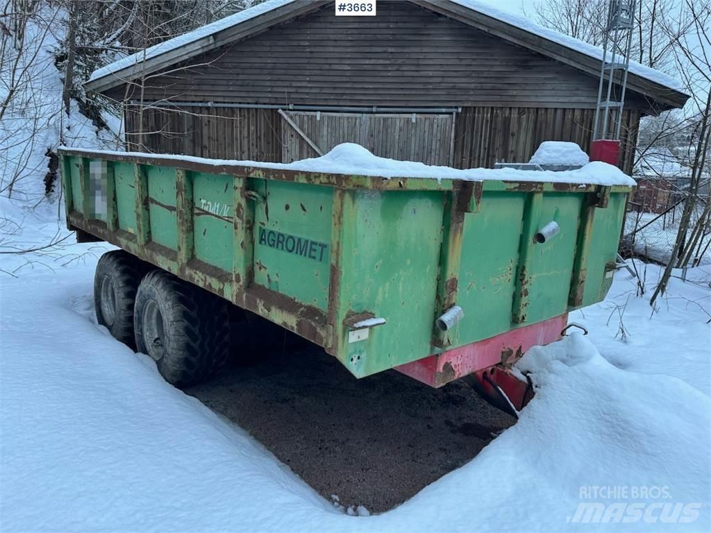 Agromet T-041 Savivartės priekabos